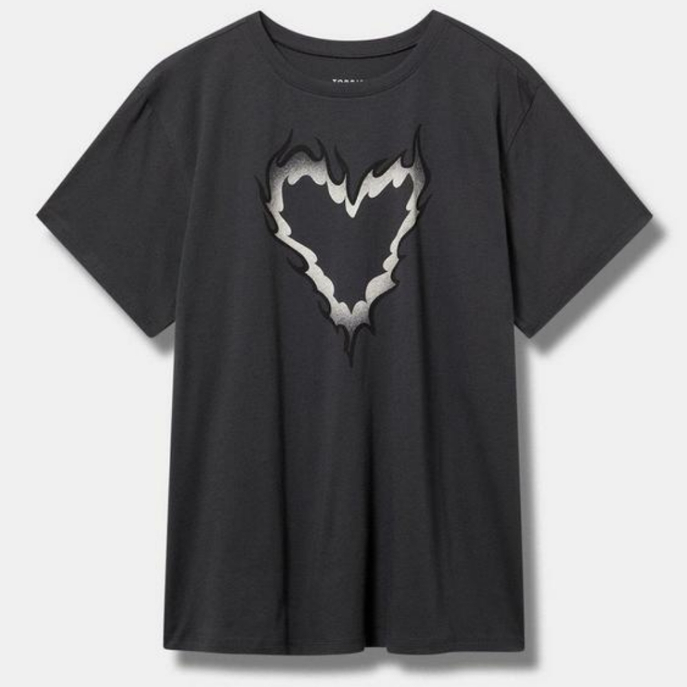 Torrid Gray Flame Heart Boyfriend Crew Tee Vintage Black Plus Size 3x 22 24